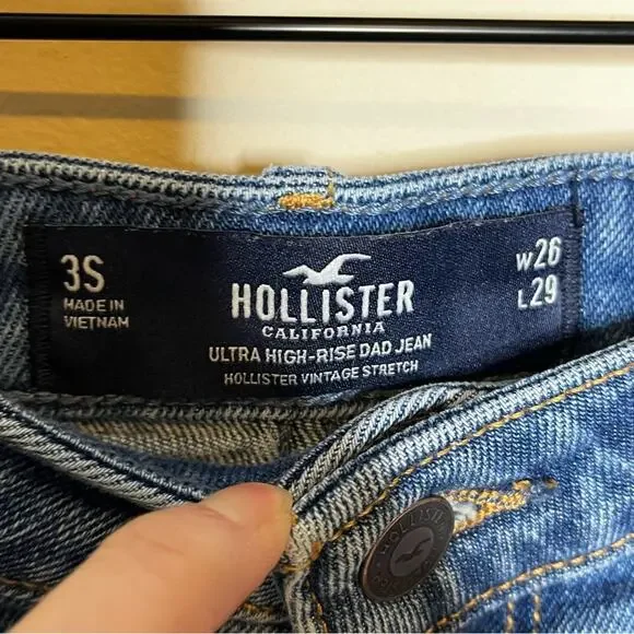 HOLLISTER ultra high rise dad jean size 26 short (3) distressed - Picture 5 of 5